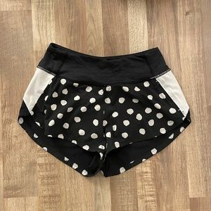 Outdoor Voices Hudson 2.5” Short